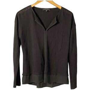 Sanctuary Lightweight Knit Black Top Sweater Womens size Medium